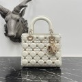 「#2120」 dior M0538  White 20 x 17 x 8cm
