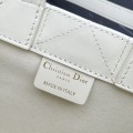 「#2125」 dior 1160 White 21.5 x 13 x 7.5cm