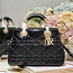 「#2127」 dior 1202 Black Gold 24*16.5*9.5cm
