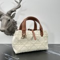 「#2134」 dior 1163 White 23×15×15cm 「#2134」 dior 1163 White 23×15×15cm