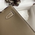 「#4220」 Hermès Swift Leather Elephant Gray Gold Buckle Kelly Bag 22cm
