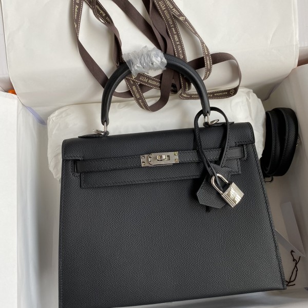 「#4229」 Hermès Epsom leather black silver buckle waxed thread Kelly bag 25cm 「#4229」 Hermès Epsom leather black silver buckle waxed thread Kelly bag 25cm