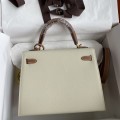「#4245」 Hermès Epsom Milkshake White and Golden Brown Gold Buckle Kelly Bag 25cm 「#4245」 Hermès Epsom Milkshake White and Golden Brown Gold Buckle Kelly Bag 25cm