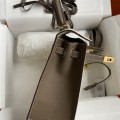 「#4248」 Hermès Epsom Milkshake White and Elephant Grey Gold Buckle Kelly Bag 25cm