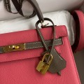 「#4249」 Hermès Epsom Lipstick Pink and Elephant Grey Gold Buckle Kelly Bag 25cm