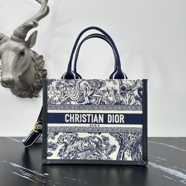 「#2152」 dior M1325CETK-M34I blue 26×12×21cm