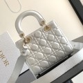 「#2007」dior M0538  White  20 x 17 x 8 （cm）