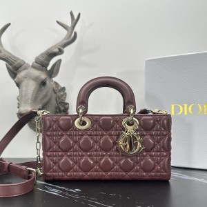 「#2166」 dior M0540 Dark red  26 x 13.5 x 5cm 