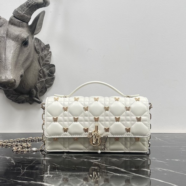 「#2168」 dior 1128 White 21×11.5×4.5cm