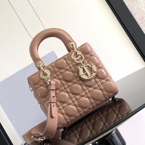 「#2010」dior M0538  Crimson20 x 17 x 8 （cm）