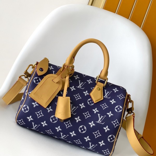 「#0071」Louis Vuitton Bandouliere 25  25*15*15CM