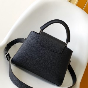 「#0075」Louis Vuitton Capucines BB M12345  27.0 x 17.3 x 9.0 