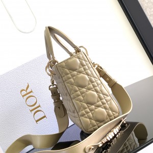 「#2012」dior M0538  Beige  20 x 17 x 8 （cm）