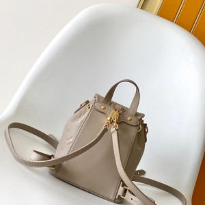 「#0078」Louis Vuitton Coussin Backpack   M13388  15.0 x 20.0 x 7.5 