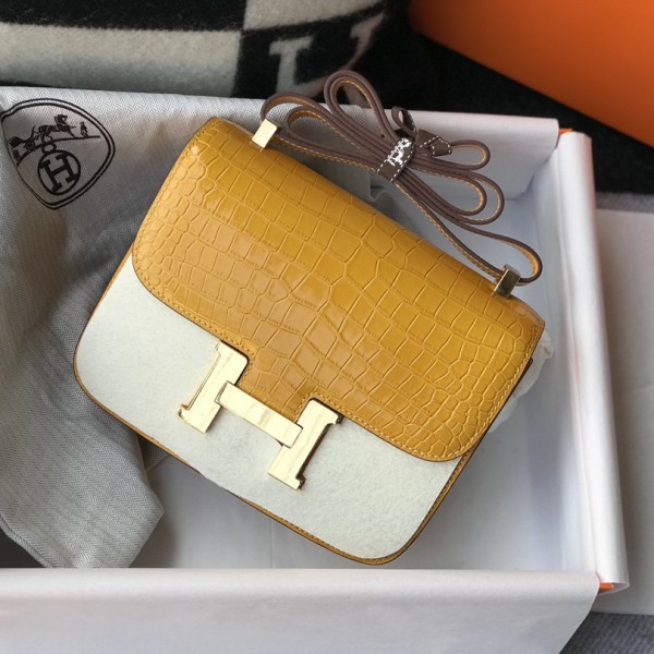 「#4298」 Hermès Constance Yellow Crocodile Pattern Gold Buckle Bag 19cm 「#4298」 Hermès Constance Yellow Crocodile Pattern Gold Buckle Bag 19cm