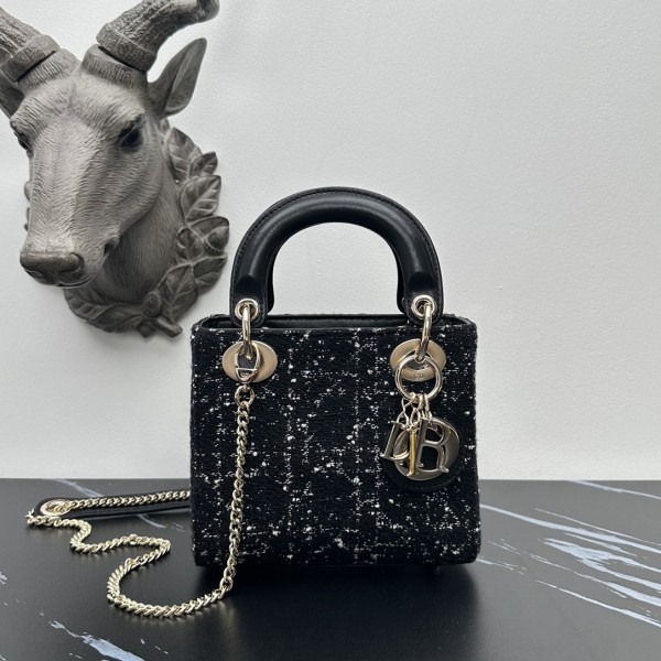 「#2185」 dior M0505 black gold 17 x 15 x 7 cm 「#2185」 dior M0505 black gold 17 x 15 x 7 cm