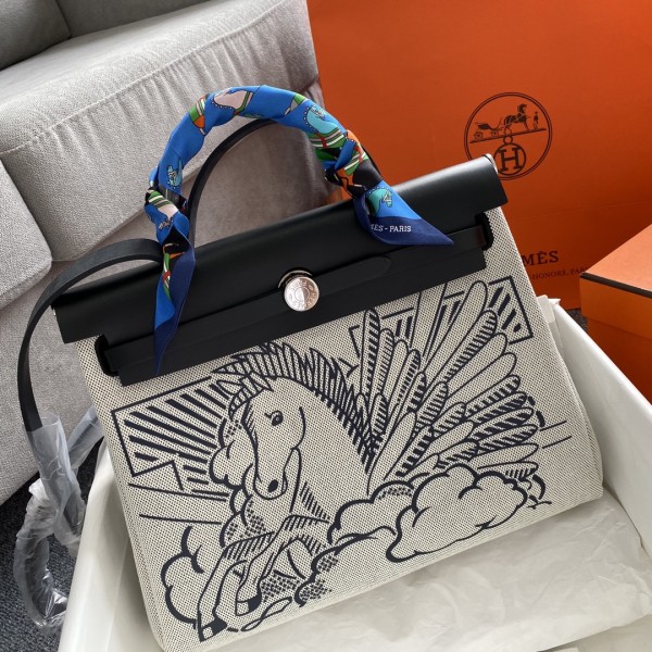 「#4338」 Hermès Pegasus Colorblock Herbag 31CM