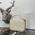 「#2191」 dior 1166 White19 x 13 x 4.5cm