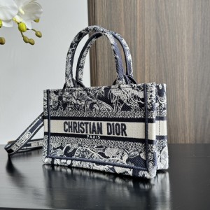 「#2206」 dior 7001  21.5X13X7.5 