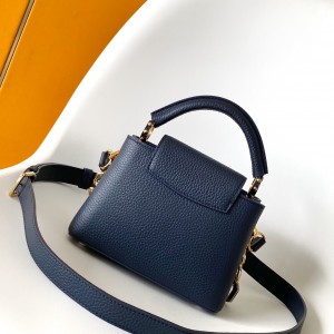 「#0130」Louis Vuitton Capucines BB    M25211  21.0 x 14.0 x 8.0