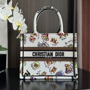 「#2213」 dior 8002   26.5X21X14cm