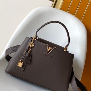 「#0147」Louis Vuitton  Capucines Souple M12927 33.0 x 24.0 x 12.0 