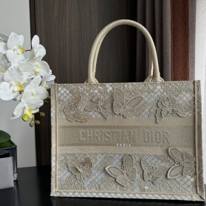 「#2215」 dior 8001  36.5X28X16.5